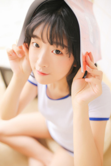 男生和女生打扑克